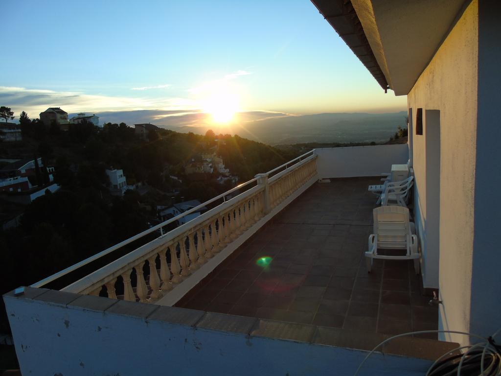 Apartamentos Turisticos Cumbres Verdes La Zubia  Exterior foto