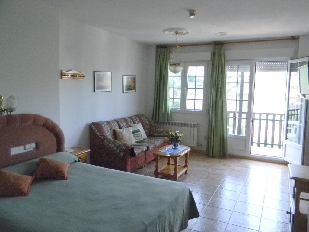 Apartamentos Turisticos Cumbres Verdes La Zubia  Exterior foto