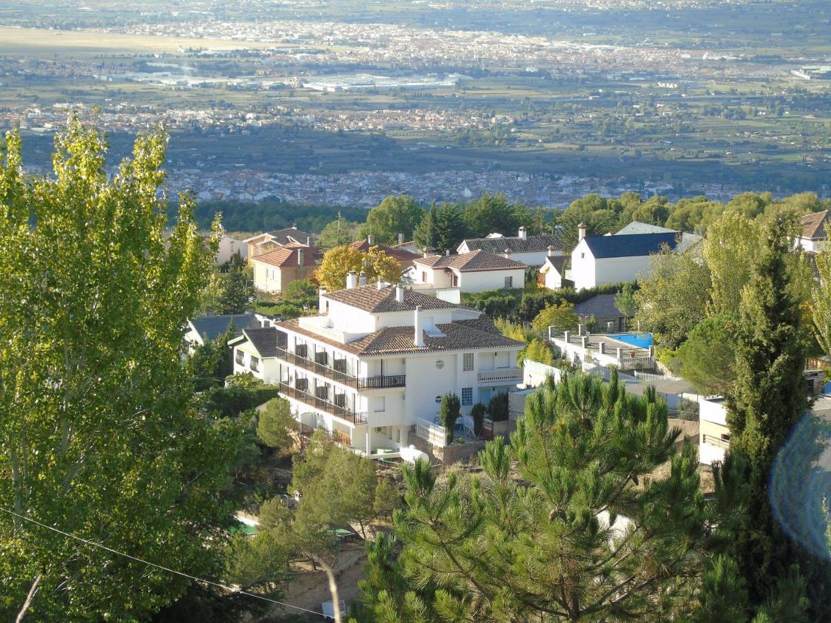 Apartamentos Turisticos Cumbres Verdes La Zubia  Exterior foto